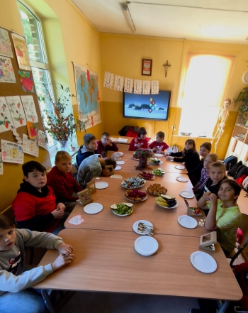 PHOTO-2026-09-30-19-43-41 3