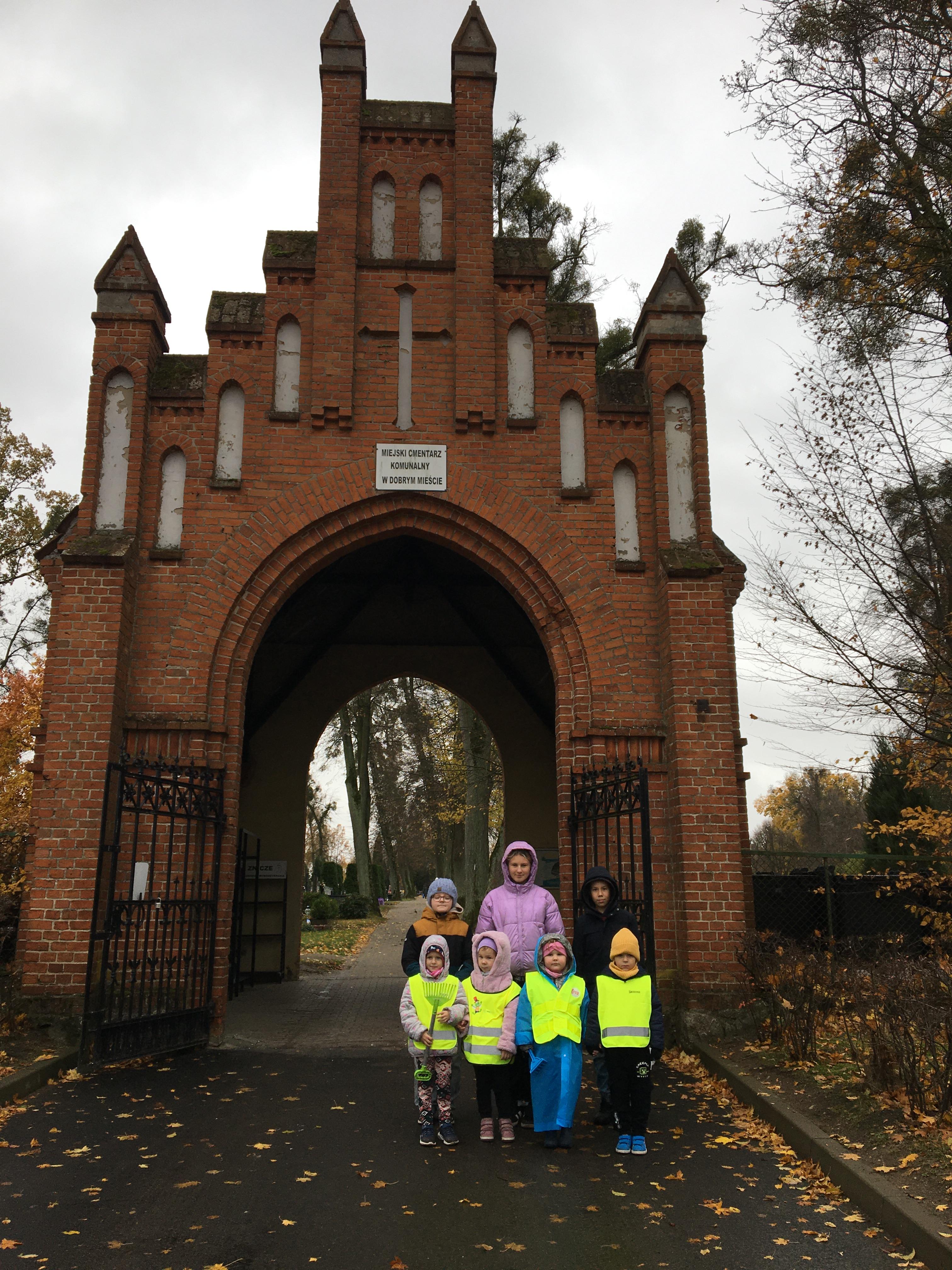 By pamięć nie przeminęła