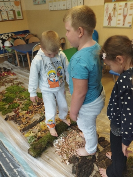 Tup, tup, czyli małe stópki w akcji